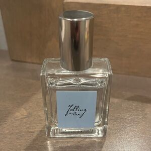 FallingInLove spray